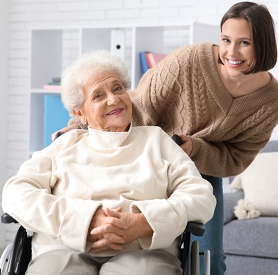 Kako olakšati skrb bolesne osobe kod kuće: korisni savjeti i pomagala