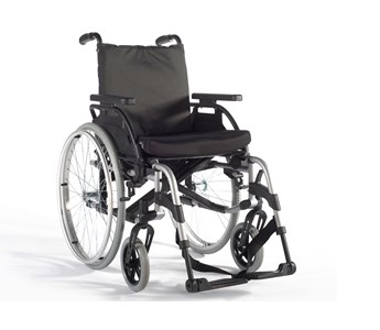 Invalidska kolica standardna lagana model Breezy BasiX2